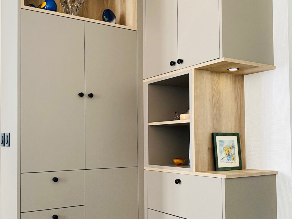 amenagement-sur-mesure-bois-beige-region-lorient-louarn-interieurs